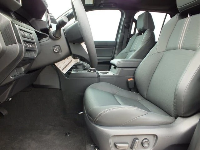 2026 Toyota 4Runner 6th Gen - Image 10 of 15