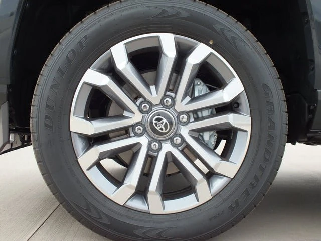 2026 Toyota 4Runner 6th Gen - Image 9 of 15