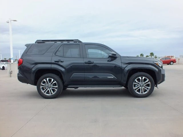 2026 Toyota 4Runner 6th Gen - Image 6 of 15