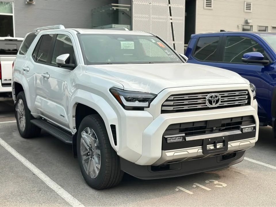 2026 Toyota 4Runner 6th Gen - Image 3 of 7