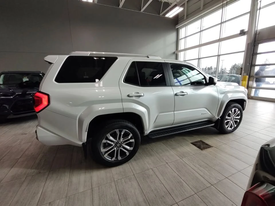 2026 Toyota 4Runner 6th Gen - Image 2 of 20