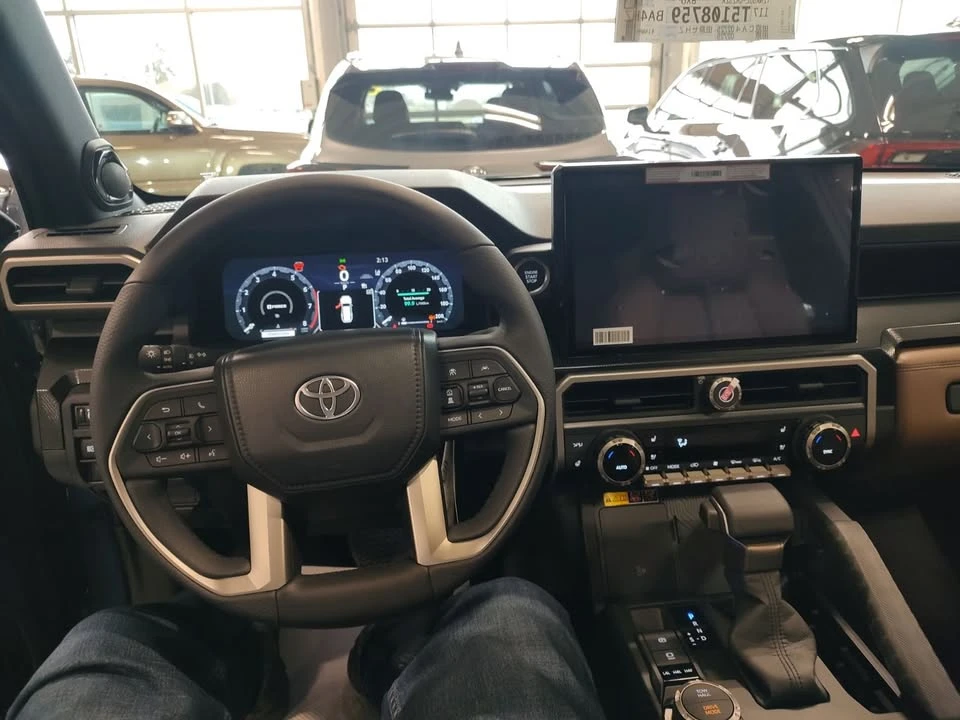 2026 Toyota 4Runner 6th Gen - Image 10 of 18