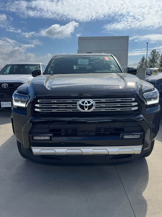 2026 Toyota 4Runner 6th Gen - Image 2 of 14