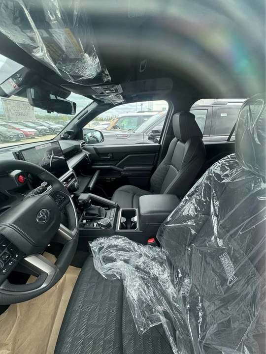 2026 Toyota 4Runner 6th Gen - Image 5 of 8