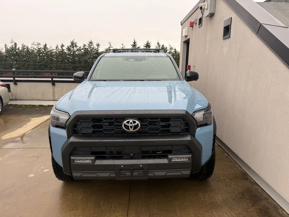 2026 Toyota 4Runner 6th Gen - Image 2 of 9