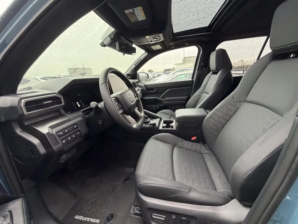 2026 Toyota 4Runner 6th Gen - Image 7 of 9