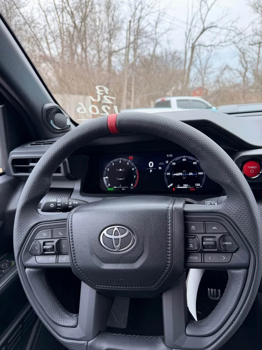 2026 Toyota 4Runner 6th Gen - Image 6 of 18