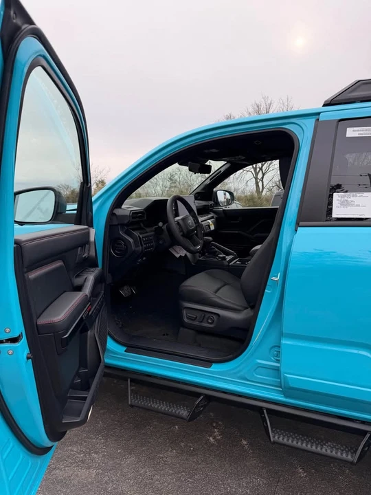 2026 Toyota 4Runner 6th Gen - Image 4 of 18