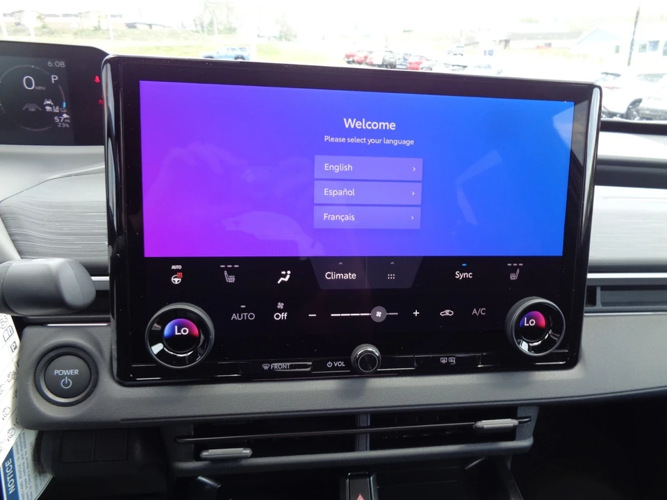 2026 Toyota C-HR - Image 27 of 31