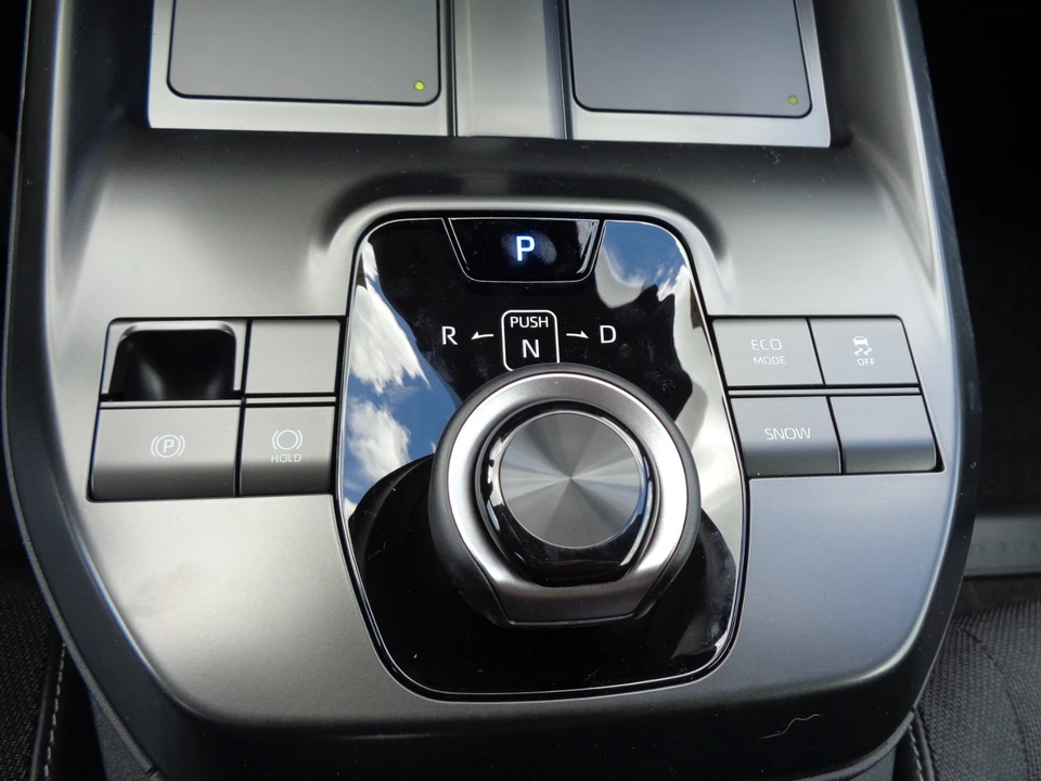 2026 Toyota C-HR - Image 29 of 31