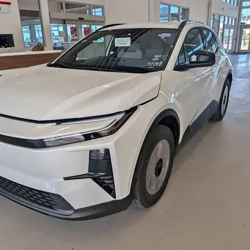 2026 Toyota C-HR XSE