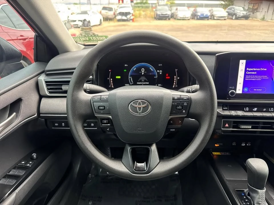 2026 Toyota Camry 9th Gen - Image 14 of 20