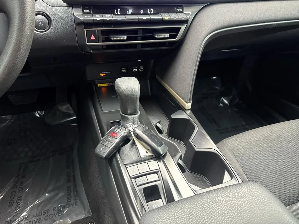 2026 Toyota Camry 9th Gen - Image 17 of 20