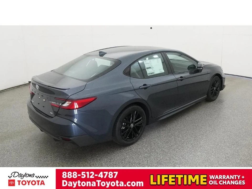 2026 Toyota Camry 9th Gen - Image 9 of 12