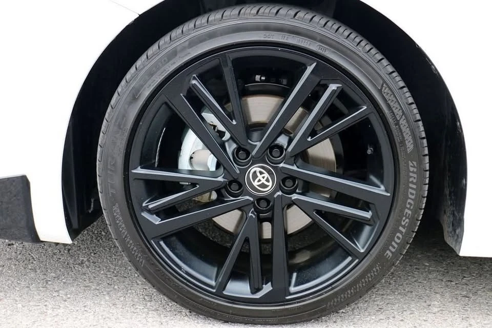 2026 Toyota Camry 9th Gen - Image 9 of 20