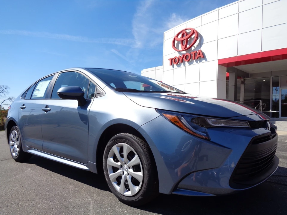2026 Toyota Corolla 12th Gen - Image 2 of 21