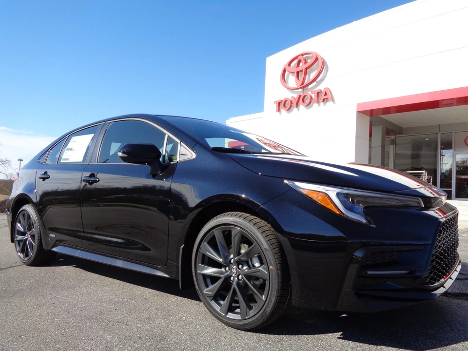 2026 Toyota Corolla 12th Gen - Image 2 of 21