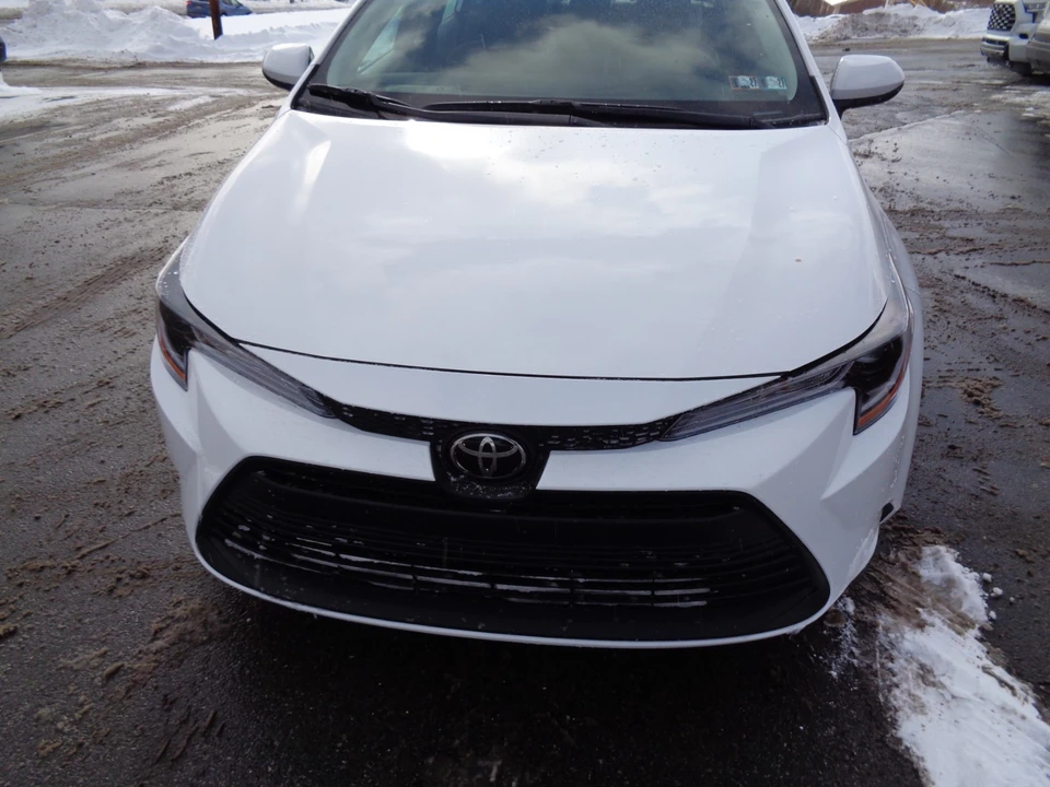 2026 Toyota Corolla 12th Gen - Image 9 of 21
