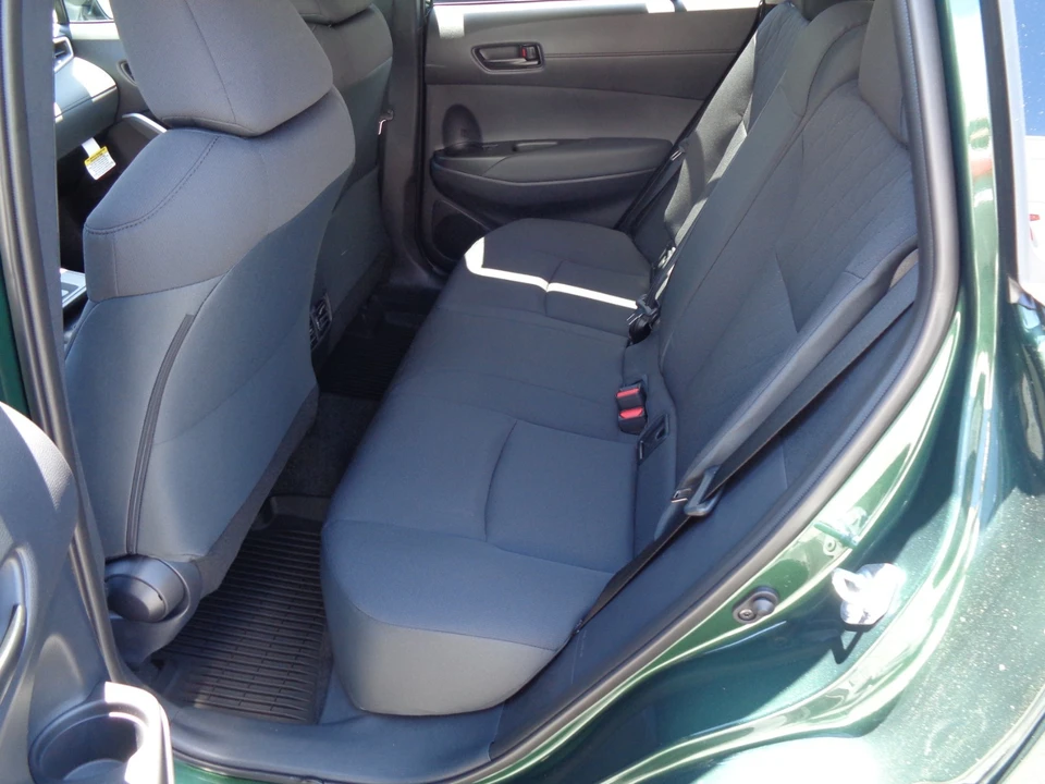2026 Toyota Corolla Cross - Image 13 of 30