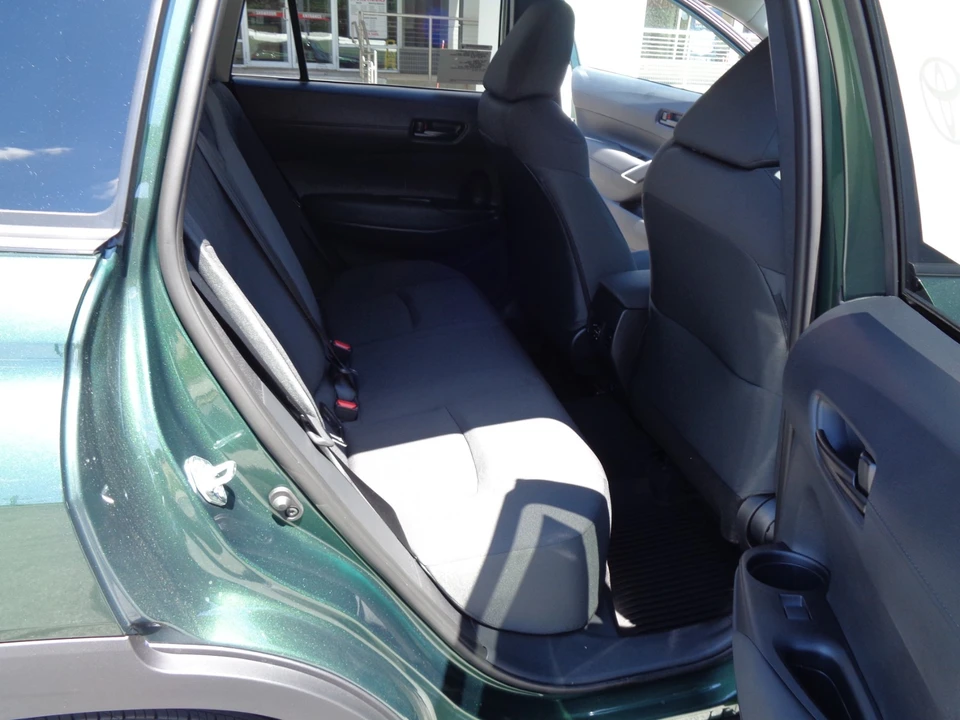 2026 Toyota Corolla Cross - Image 17 of 30