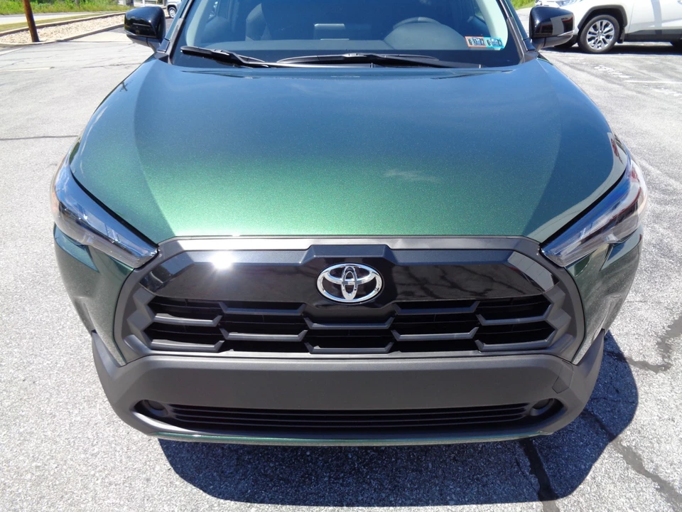 2026 Toyota Corolla Cross - Image 9 of 30