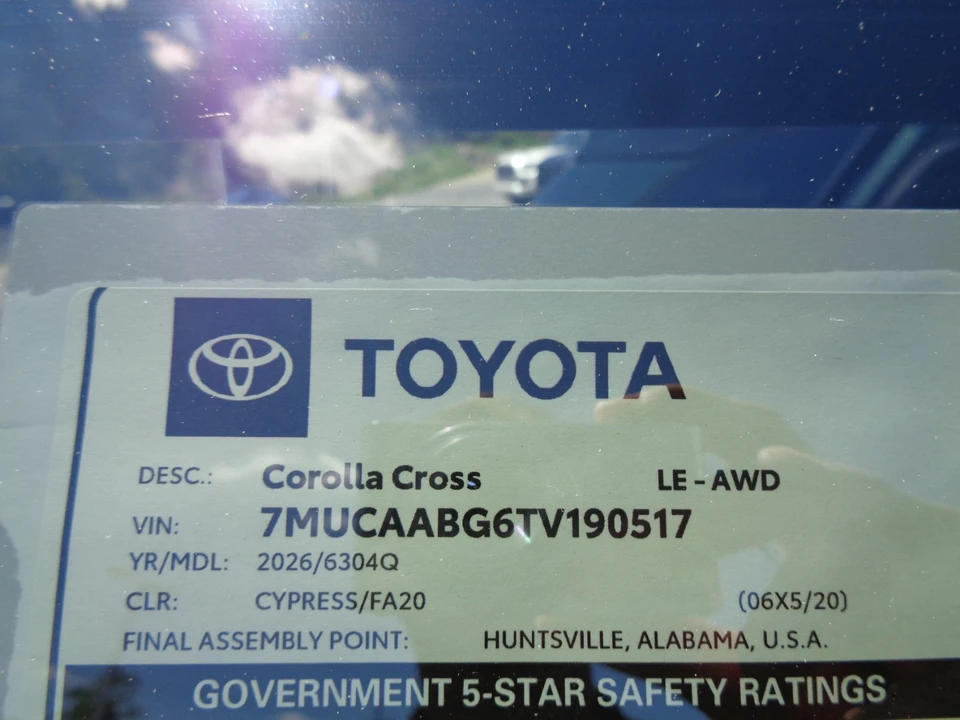 2026 Toyota Corolla Cross - Image 19 of 30