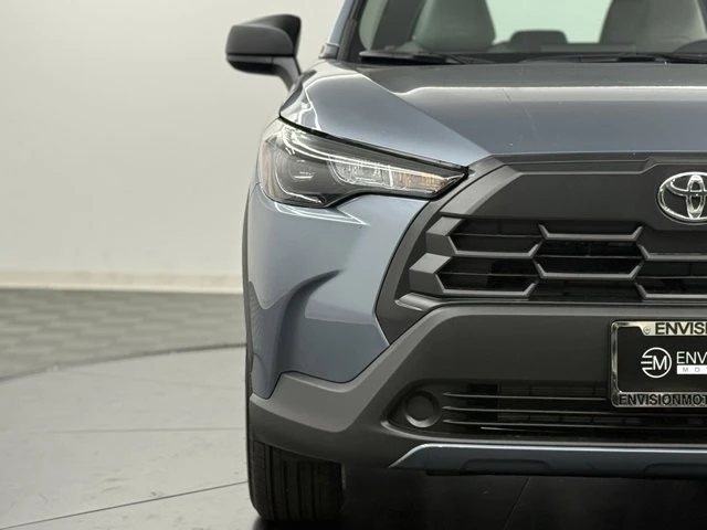 2026 Toyota Corolla Cross - Image 4 of 12