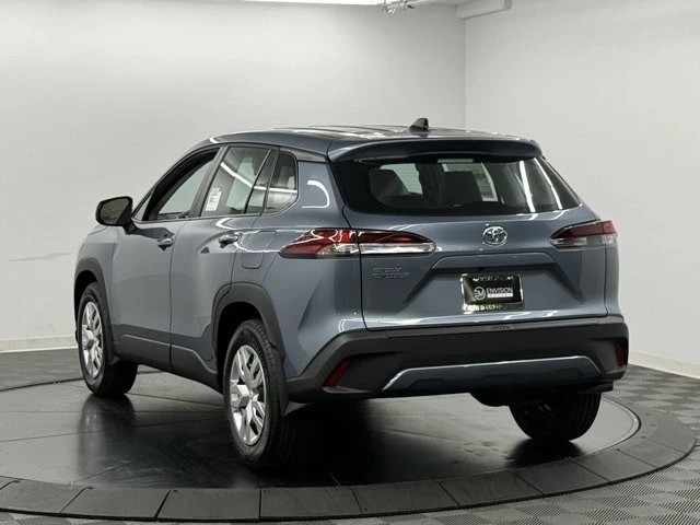 2026 Toyota Corolla Cross - Image 10 of 12