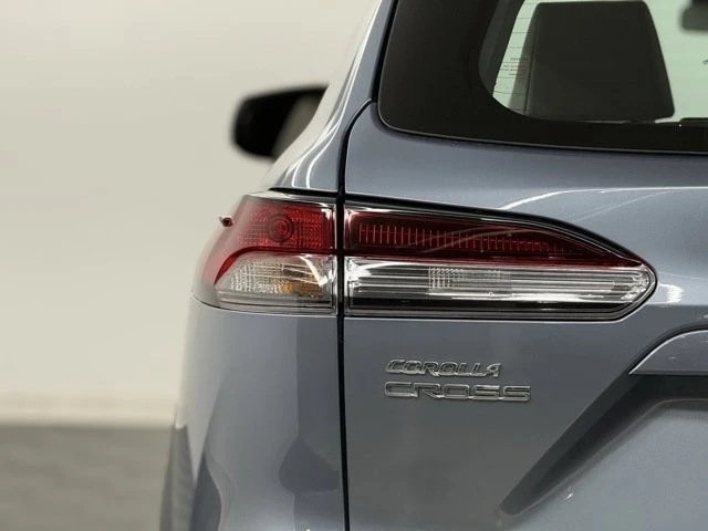 2026 Toyota Corolla Cross - Image 9 of 12