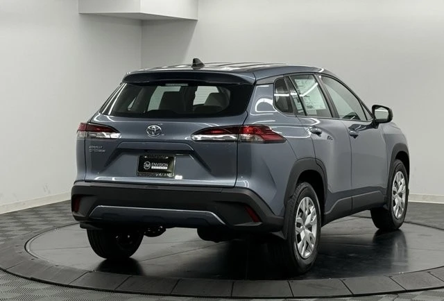 2026 Toyota Corolla Cross - Image 6 of 12