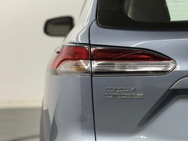 2026 Toyota Corolla Cross - Image 9 of 12