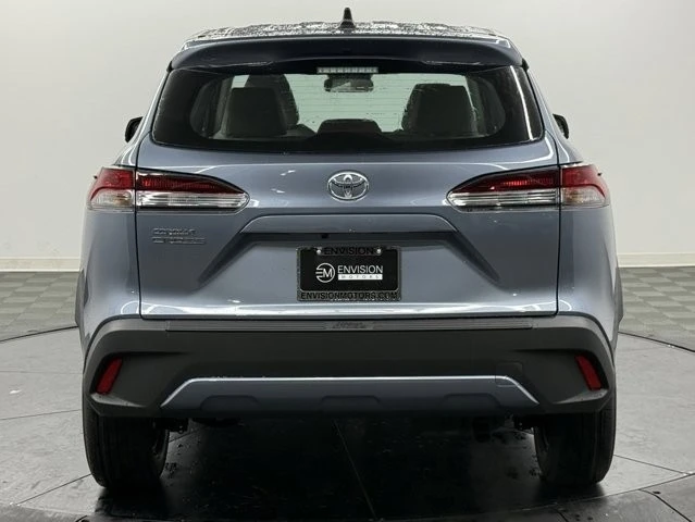 2026 Toyota Corolla Cross - Image 8 of 12