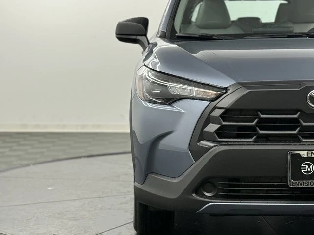 2026 Toyota Corolla Cross - Image 4 of 12