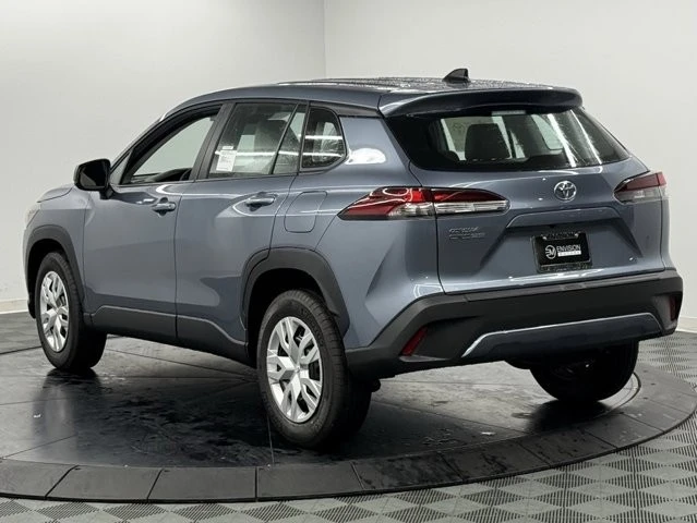 2026 Toyota Corolla Cross - Image 10 of 12