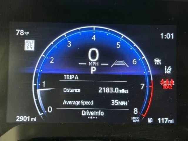 2026 Toyota Corolla Cross - Image 25 of 31