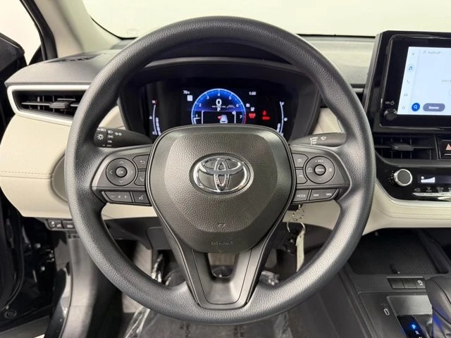 2026 Toyota Corolla Cross - Image 22 of 31