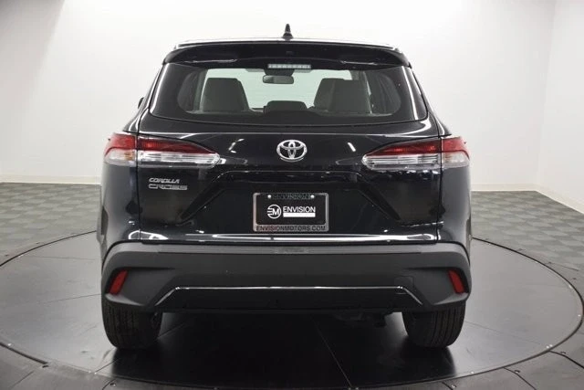 2026 Toyota Corolla Cross - Image 7 of 12