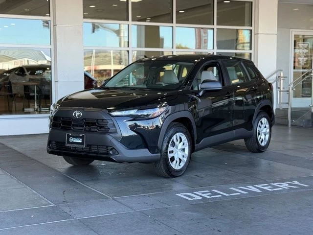 2026 Toyota Corolla Cross - Image 2 of 12