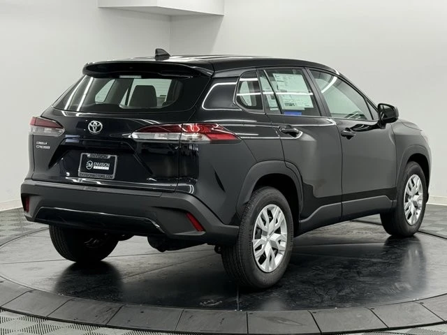 2026 Toyota Corolla Cross - Image 6 of 12