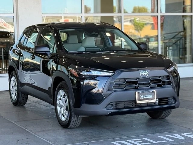 2026 Toyota Corolla Cross - Image 6 of 12