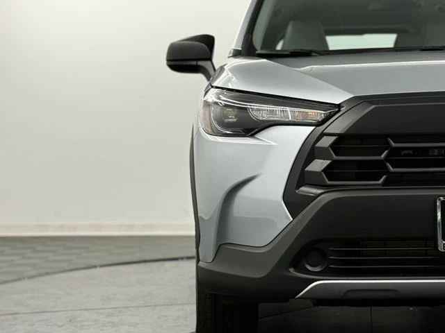 2026 Toyota Corolla Cross - Image 4 of 12