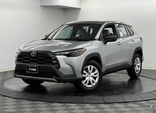 2026 Toyota Corolla Cross - Image 2 of 12