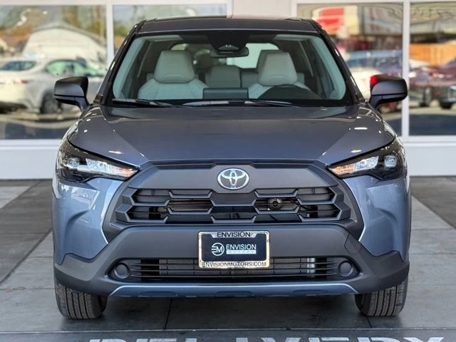 2026 Toyota Corolla Cross - Image 4 of 12