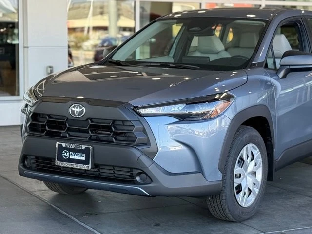 2026 Toyota Corolla Cross - Image 3 of 12