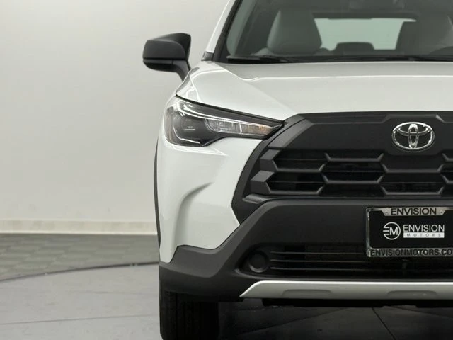 2026 Toyota Corolla Cross - Image 4 of 12