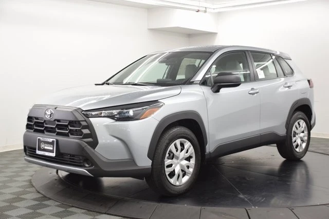 2026 Toyota Corolla Cross - Image 2 of 12