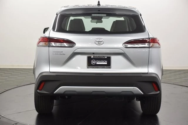2026 Toyota Corolla Cross - Image 7 of 12