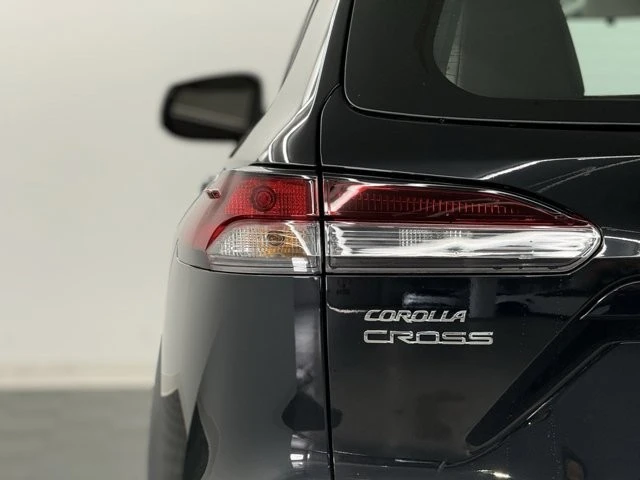 2026 Toyota Corolla Cross - Image 9 of 12