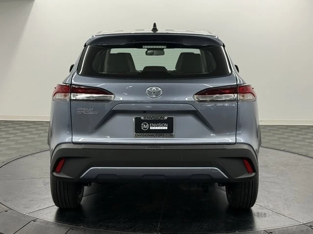 2026 Toyota Corolla Cross - Image 8 of 12