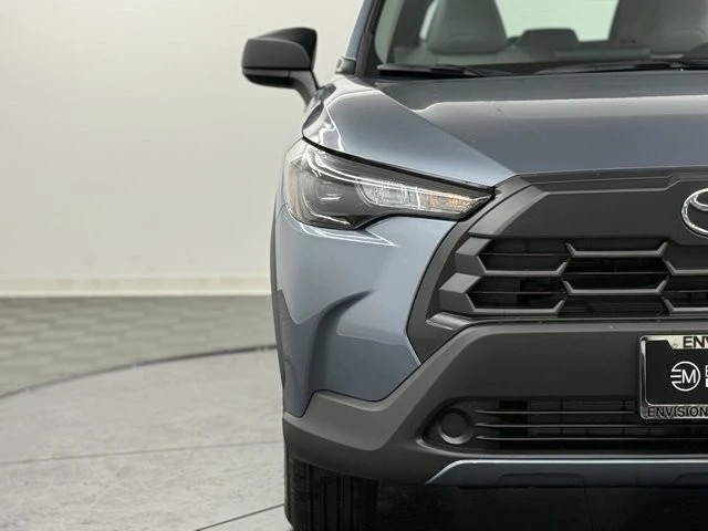 2026 Toyota Corolla Cross - Image 4 of 12